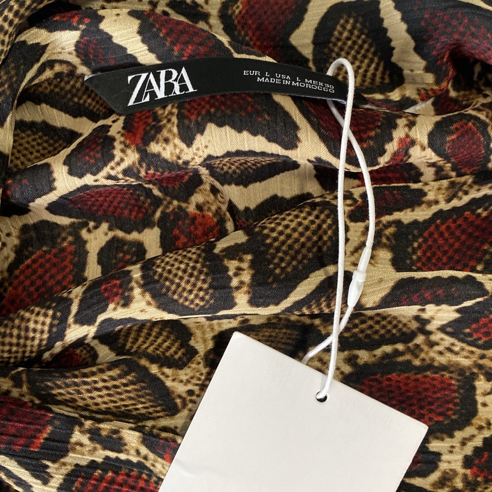 Zara Leopard Print Blouse - Red and Brown - Picture 10 of 11